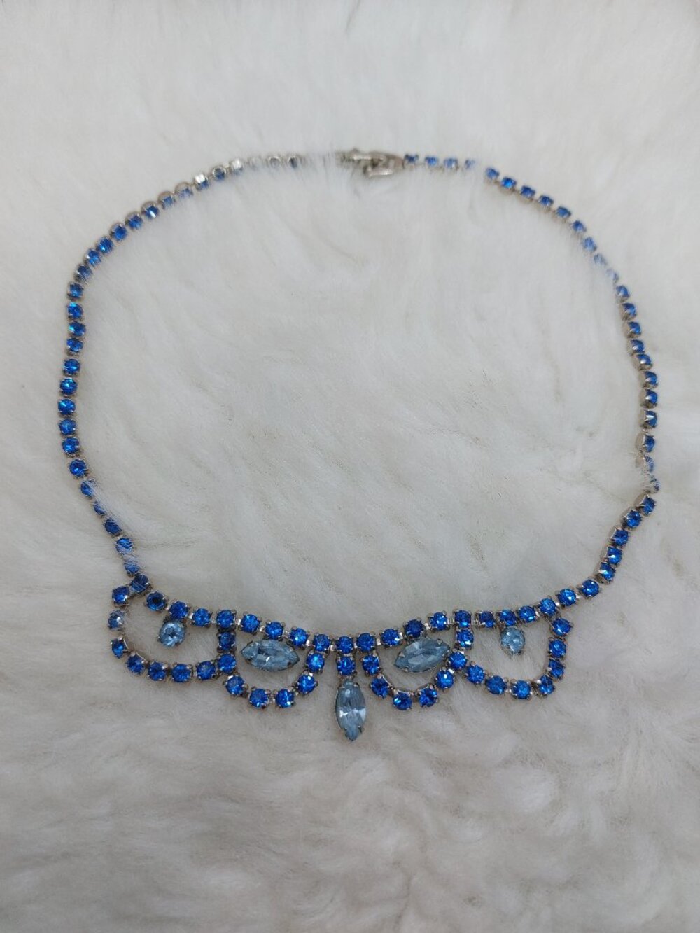 Vintage Juliana Style Blue Rhinestone Choker Necklace Dramatic Dangle Pendant